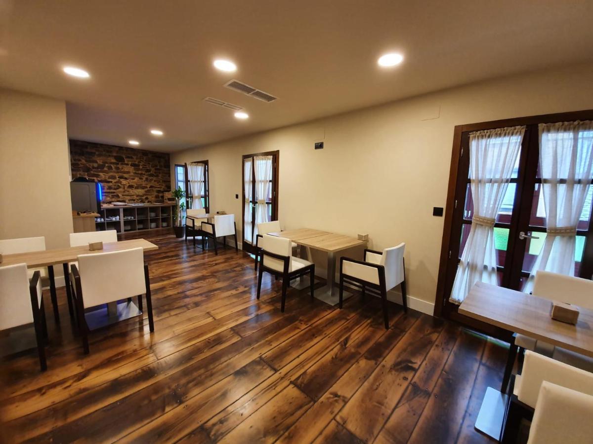 Albergue Casa Cuartel A Fonsagrada Dış mekan fotoğraf