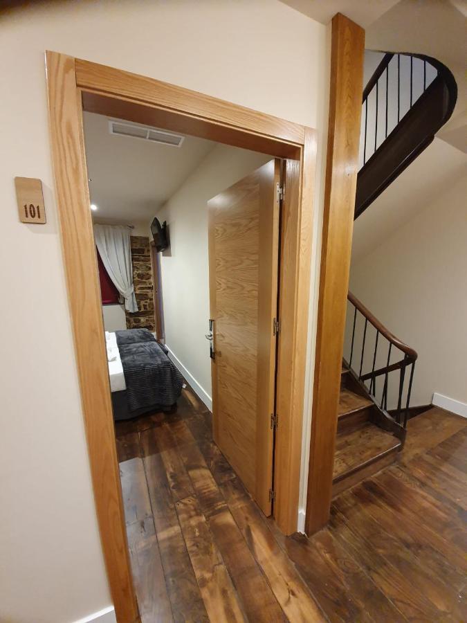 Albergue Casa Cuartel A Fonsagrada Dış mekan fotoğraf
